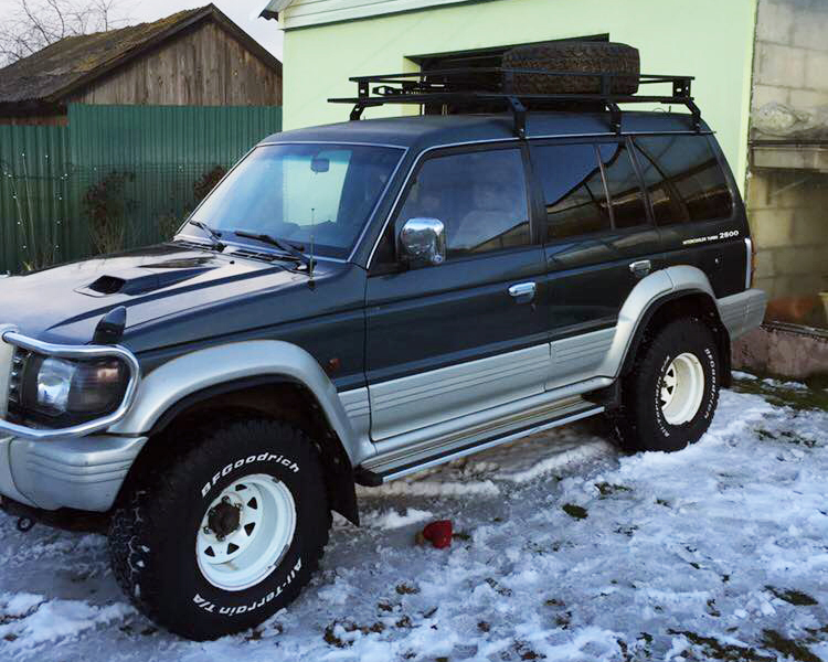 Экспедиционный багажник OVERLAND на крышу внедорожника