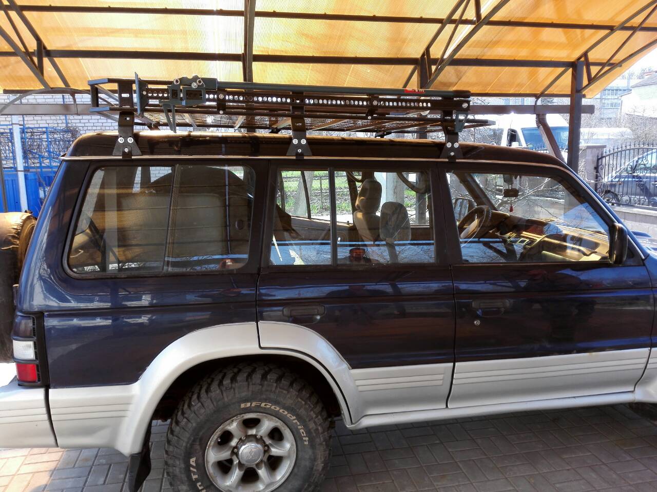 Экспедиционный багажник OVERLAND на крышу внедорожника