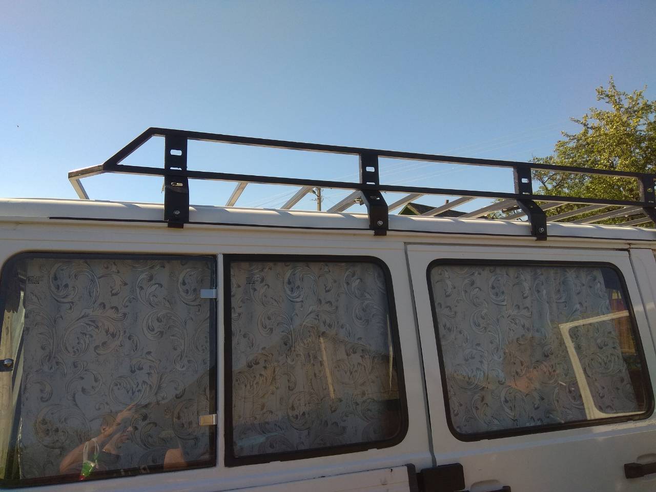 Экспедиционный багажник OVERLAND на крышу с заводскими водостоками